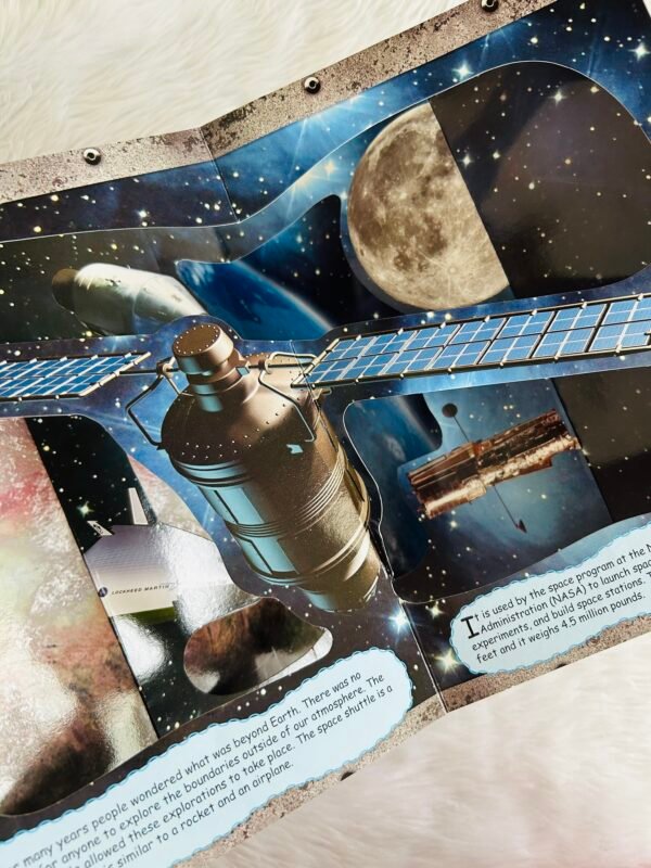 Exploring Space - 3D Carousal Book - Image 3