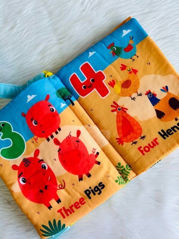 Numbers Cloth Book - Image 3