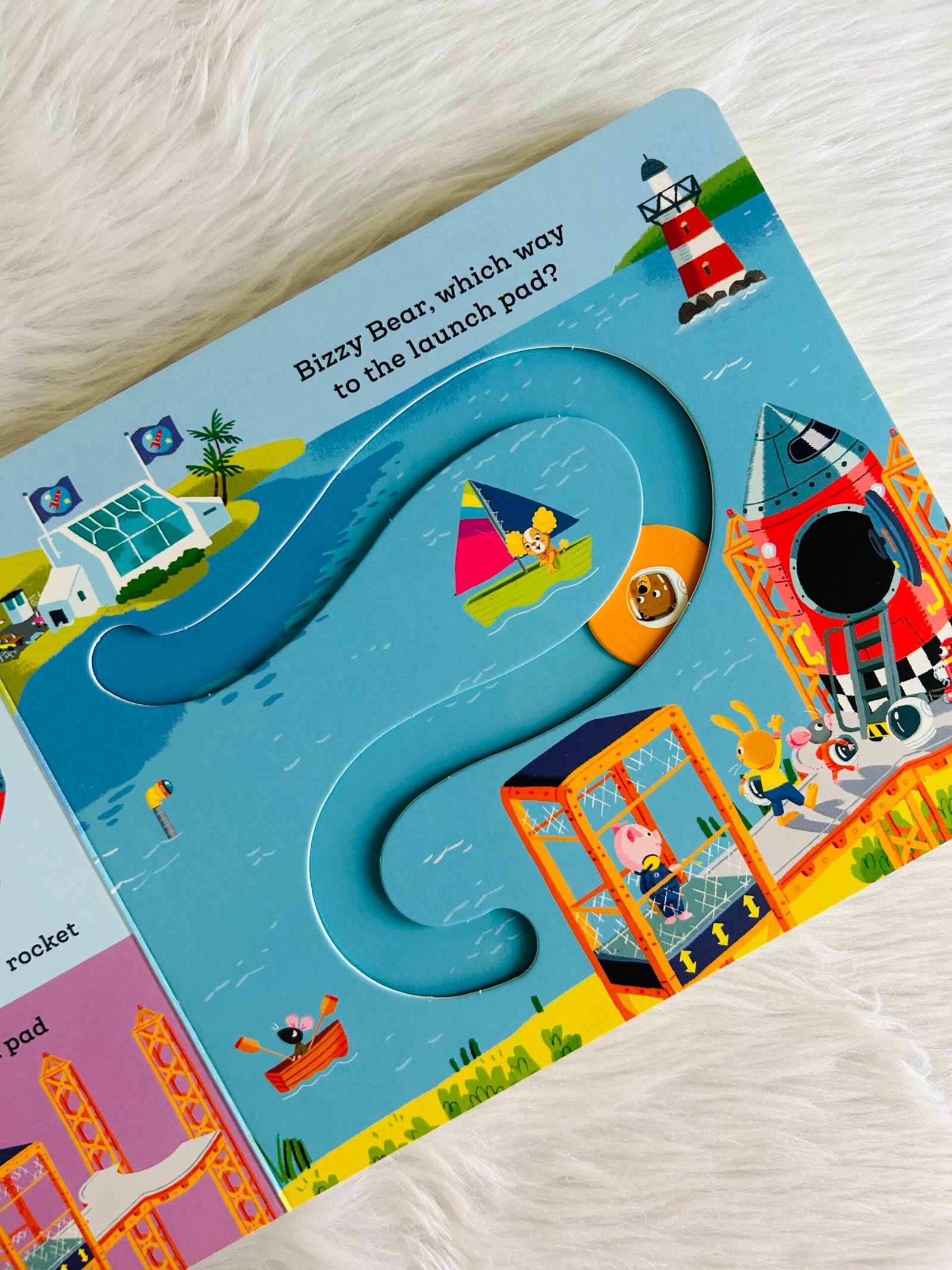 Bizzy Bear: Find and Follow In Space - Image 2