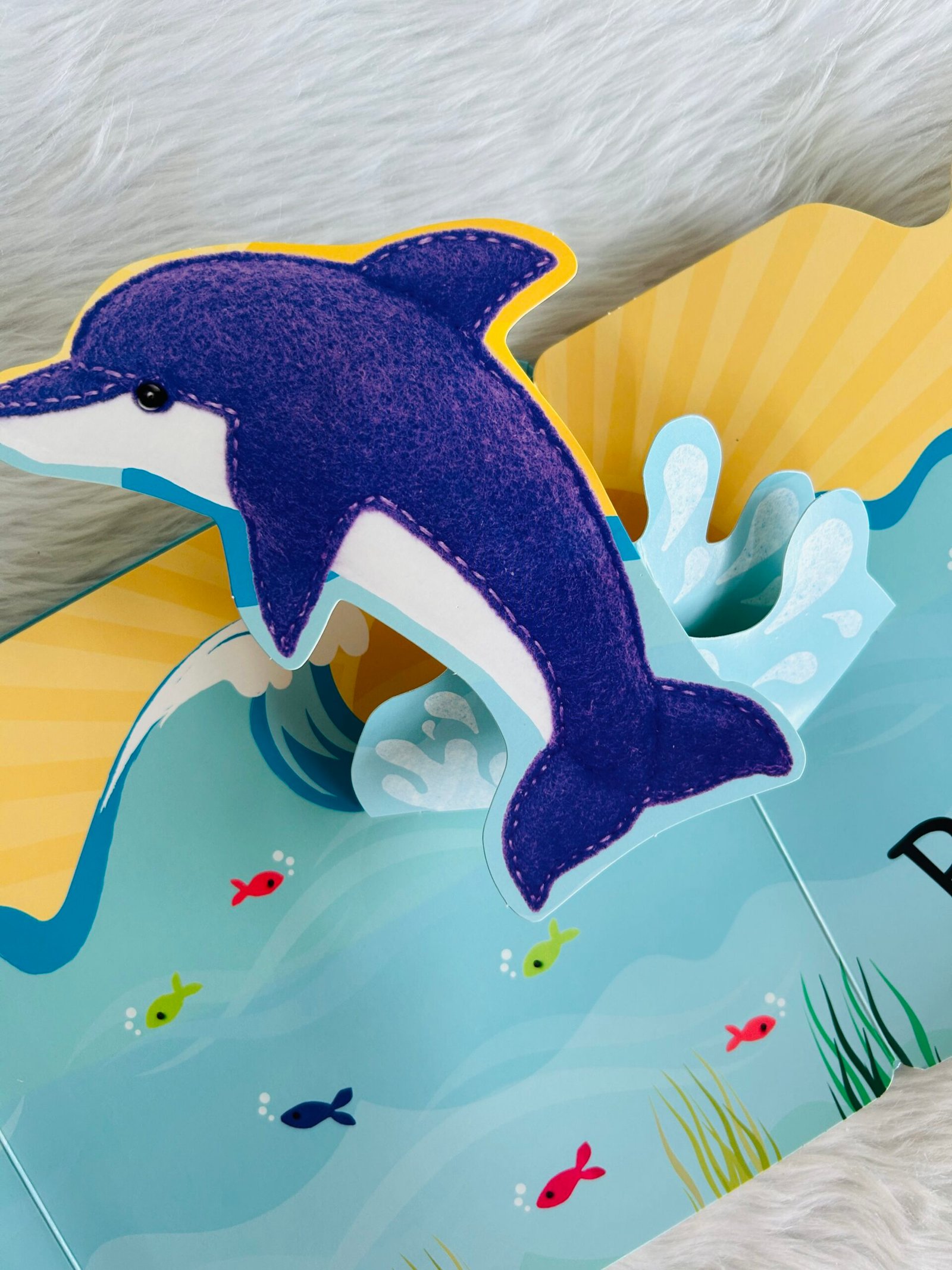 Pop-Up Peekaboo! Shark - Image 4